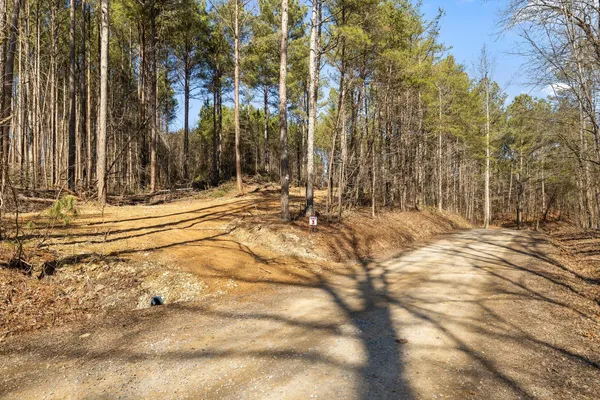 $218,000 | 3 Conniston Road, Chatsworth, GA 30705