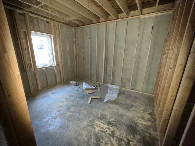 $636,900 | 4490 Aspen Drive, Basehor, KS 66007