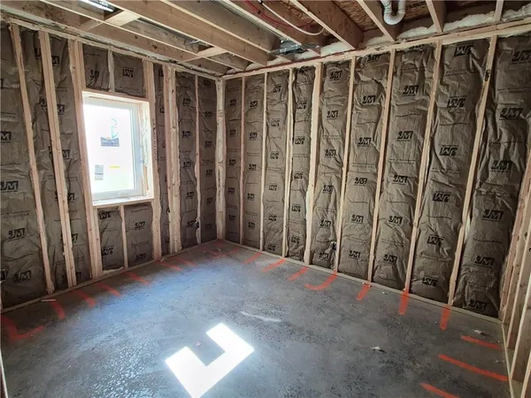 $636,900 | 4490 Aspen Drive, Basehor, KS 66007