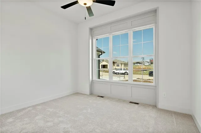 $636,900 | 4490 Aspen Drive, Basehor, KS 66007