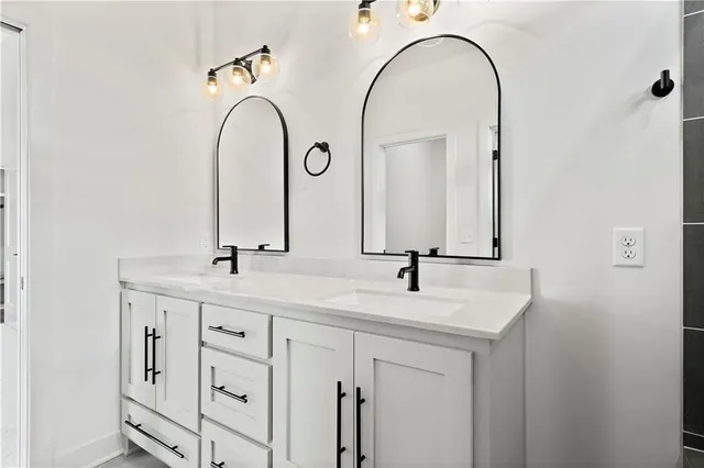 $636,900 | 4490 Aspen Drive, Basehor, KS 66007