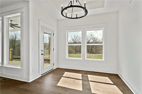 $636,900 | 4490 Aspen Drive, Basehor, KS 66007