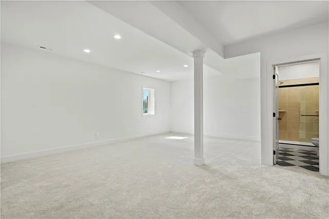 $636,900 | 4490 Aspen Drive, Basehor, KS 66007