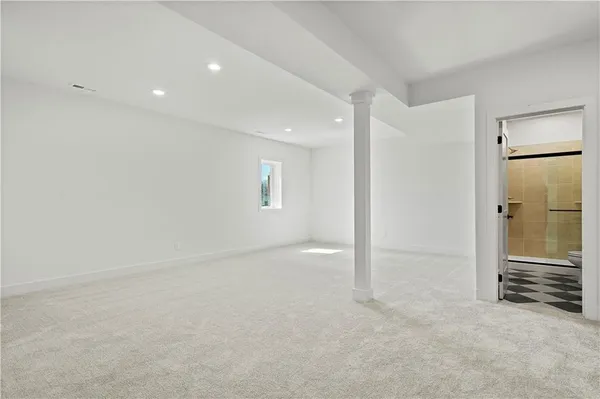 $636,900 | 4490 Aspen Drive, Basehor, KS 66007