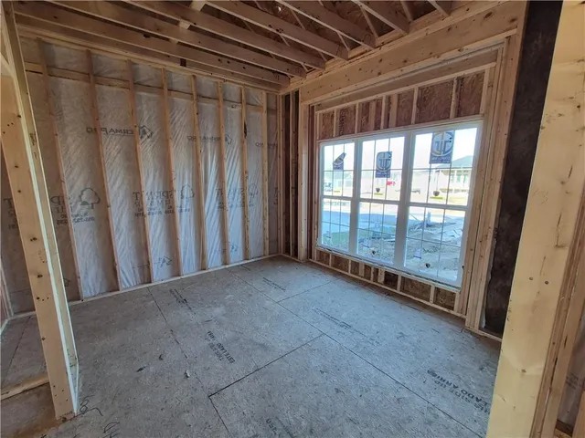 $636,900 | 4490 Aspen Drive, Basehor, KS 66007