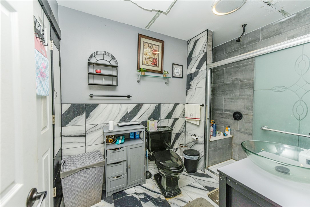 219 Hebard Street Rochester, NY 14605 - Photo 14 of 28