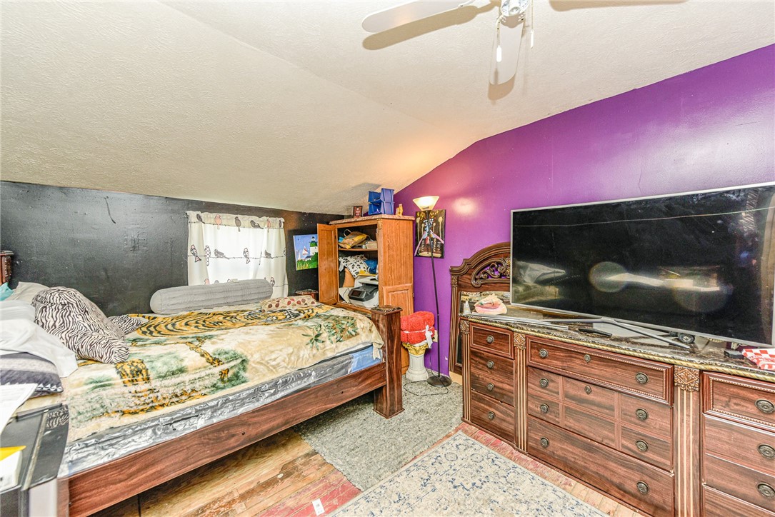 219 Hebard Street Rochester, NY 14605 - Photo 17 of 28