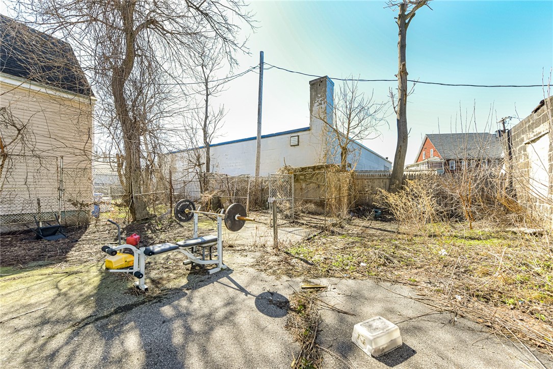 219 Hebard Street Rochester, NY 14605 - Photo 27 of 28