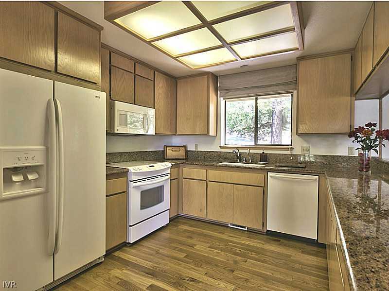 603 Crystal Peak Road Incline Village, NV 89451 - Photo 5 of 25 Kitchen. Breakfast Counter