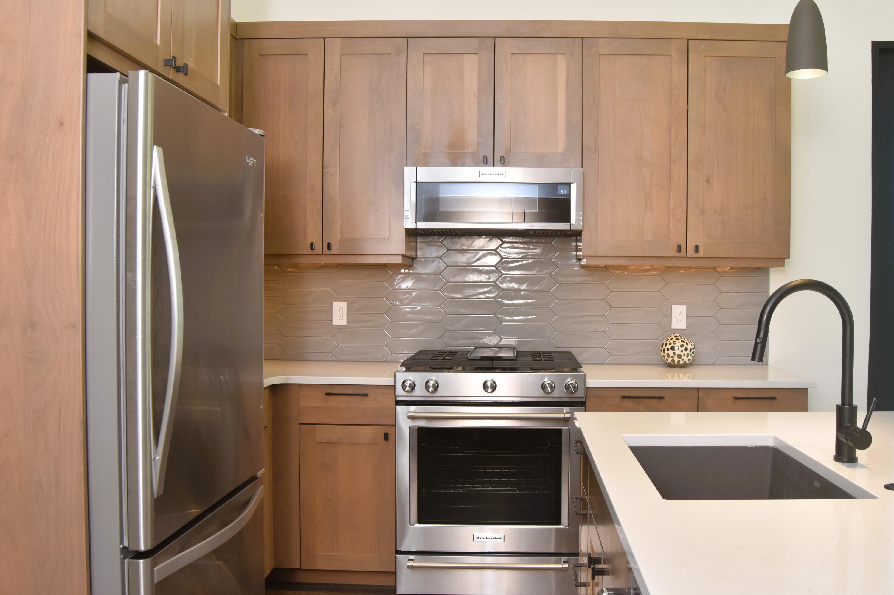 1009 Cutters Drive Hailey, ID 83333 - Photo 11 of 26 Kitchen