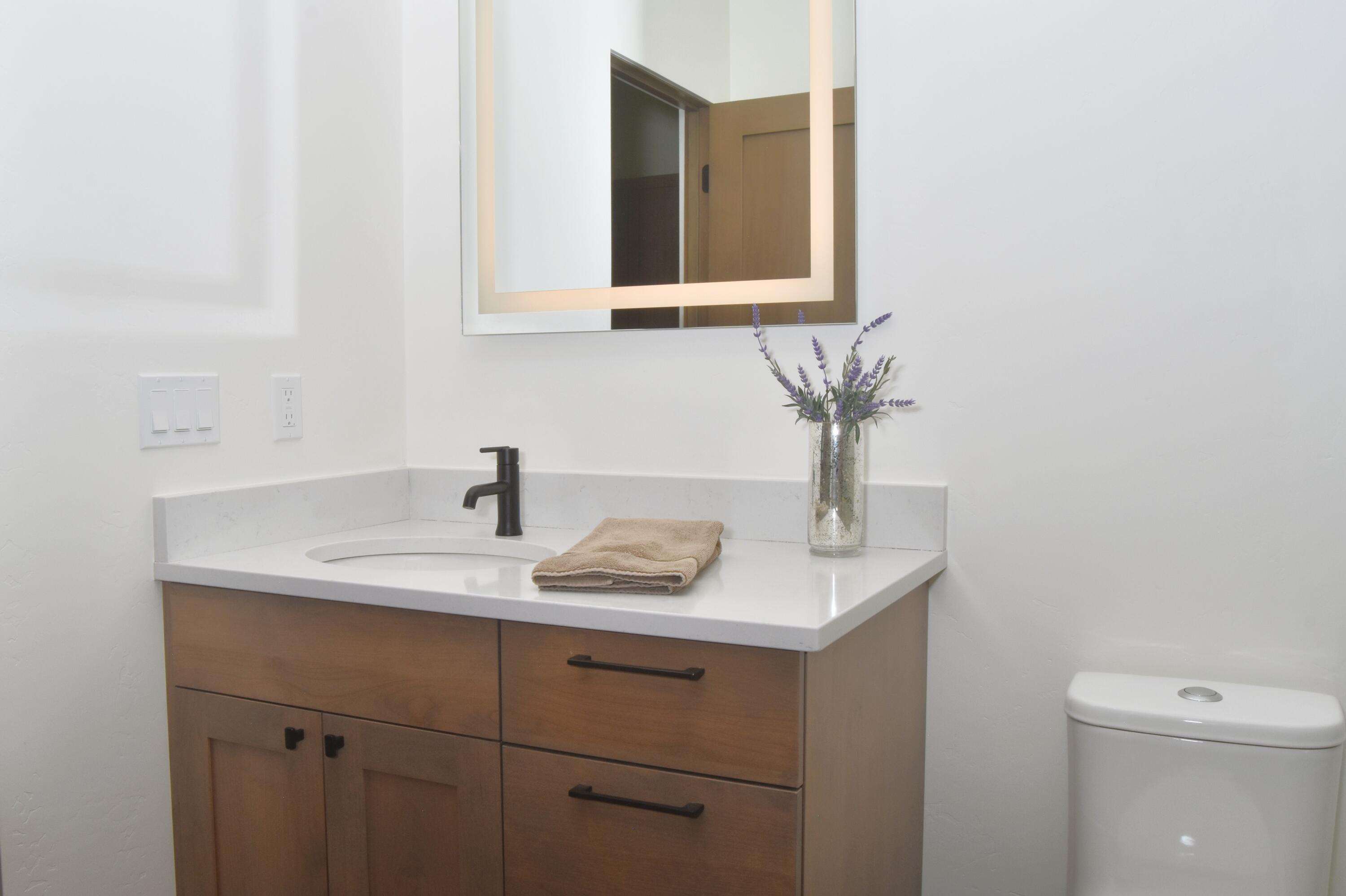 1009 Cutters Drive Hailey, ID 83333 - Photo 17 of 26 Bath