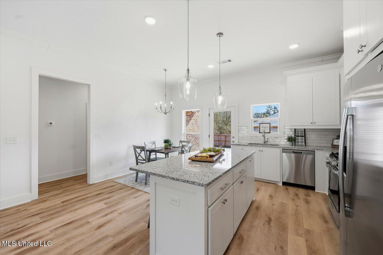 207 Northwest Dolly Lane Magee, MS 39111 - Photo 11 of 30 11-207 Dolly Ln _ Home Tours MS