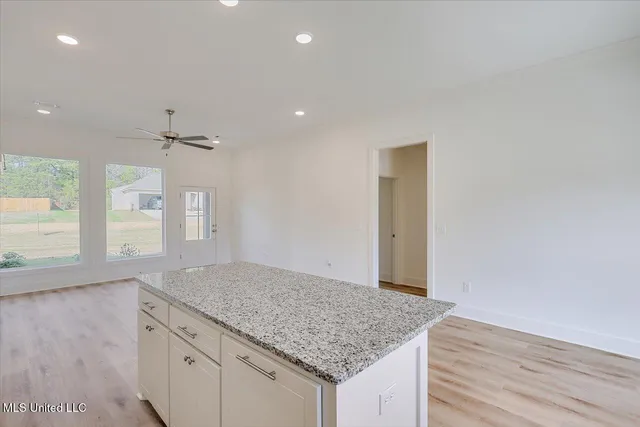 $283,900 | 207 Northwest Dolly Lane, Magee, MS 39111