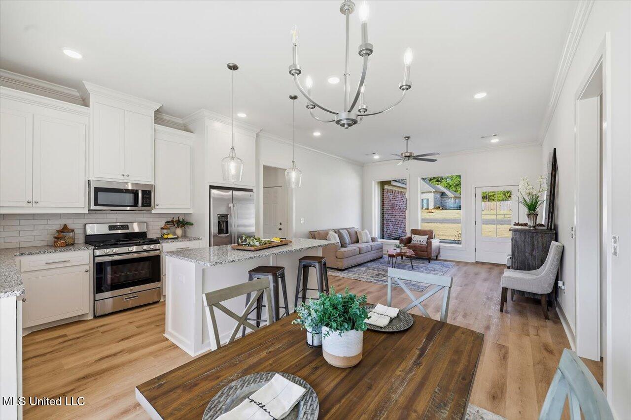 207 Northwest Dolly Lane Magee, MS 39111 - Photo 14 of 30 14-207 Dolly Ln _ Home Tours MS