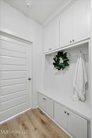 $283,900 | 207 Northwest Dolly Lane, Magee, MS 39111