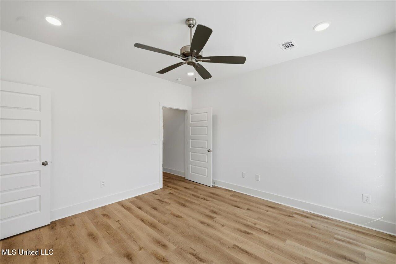 207 Northwest Dolly Lane Magee, MS 39111 - Photo 19 of 30 19-207 Dolly Ln _ Home Tours MS