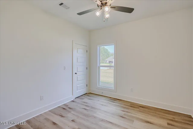 $283,900 | 207 Northwest Dolly Lane, Magee, MS 39111