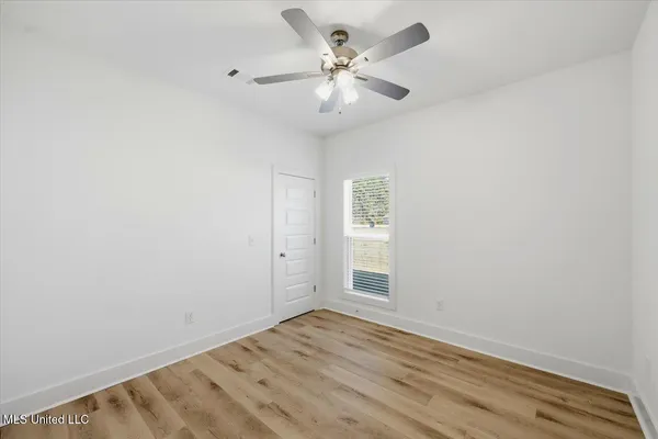 $283,900 | 207 Northwest Dolly Lane, Magee, MS 39111