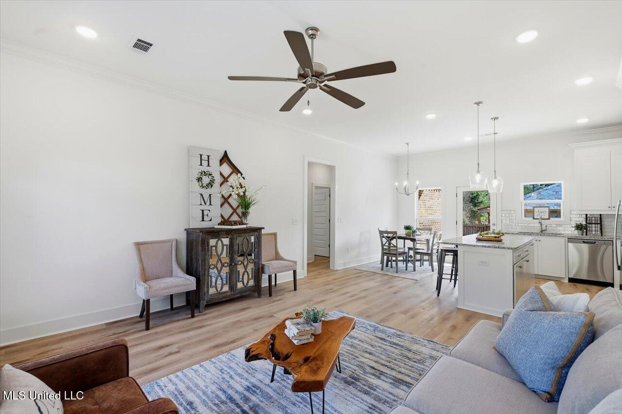 207 Northwest Dolly Lane Magee, MS 39111 - Photo 7 of 30 07-207 Dolly Ln _ Home Tours MS