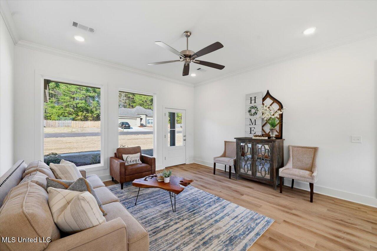 207 Northwest Dolly Lane Magee, MS 39111 - Photo 8 of 30 08-207 Dolly Ln _ Home Tours MS