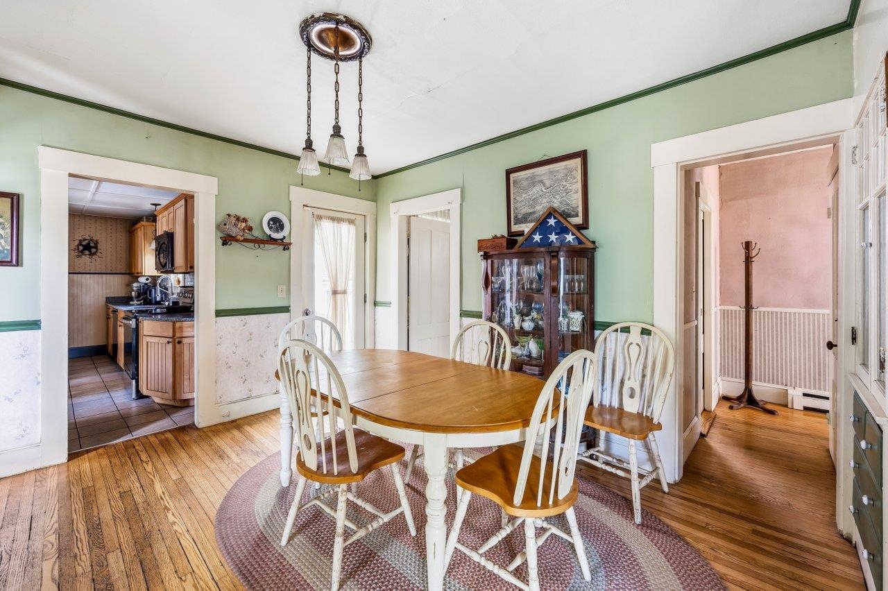 19 Sheridan Avenue Rochester, NH 03867 - Photo 14 of 44