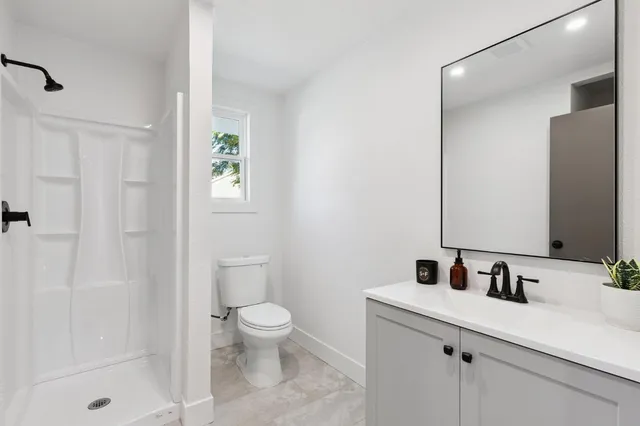 $335,000 | 4749 East Montecito Avenue, Fresno, CA 93702