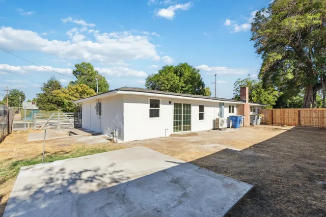 $335,000 | 4749 East Montecito Avenue, Fresno, CA 93702
