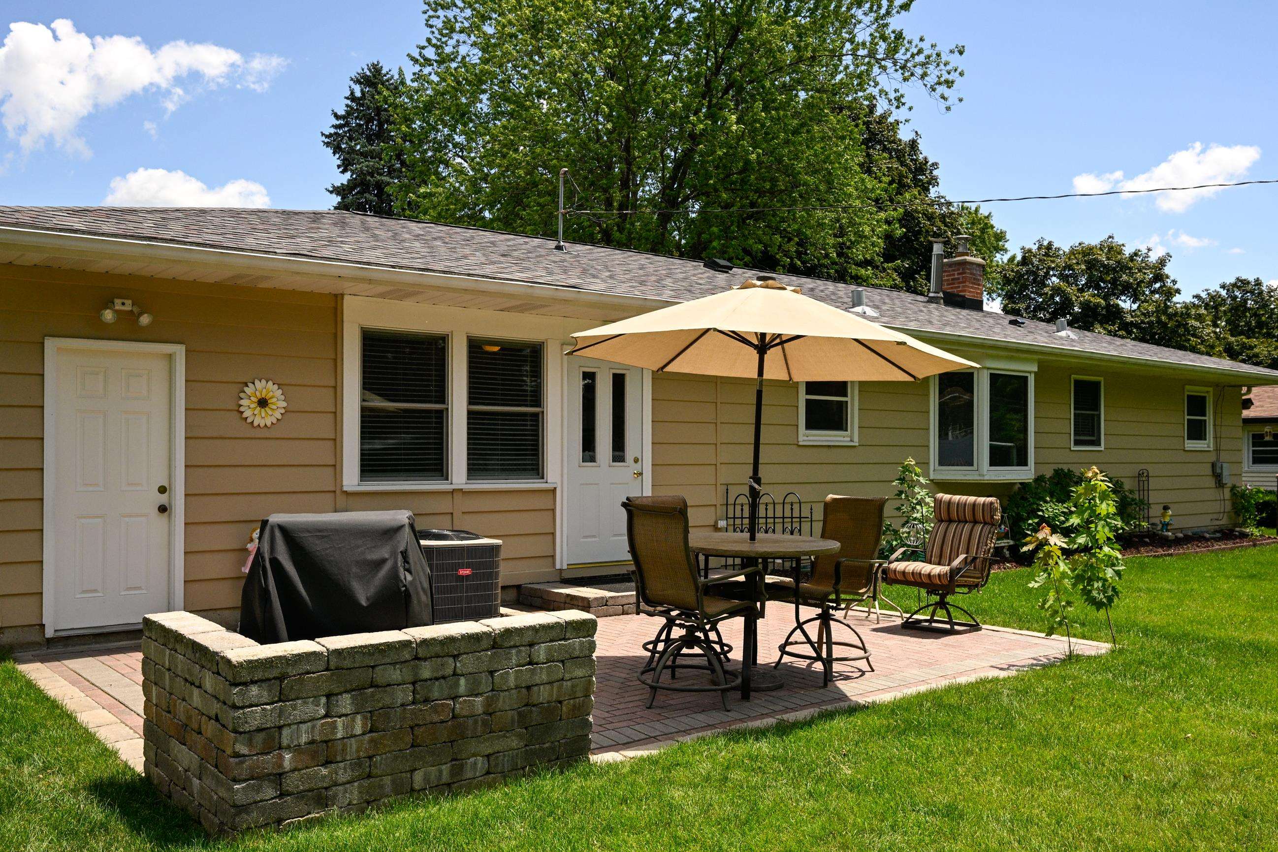 1610 Homberg Lane Madison, WI 53716 - Photo 37 of 46