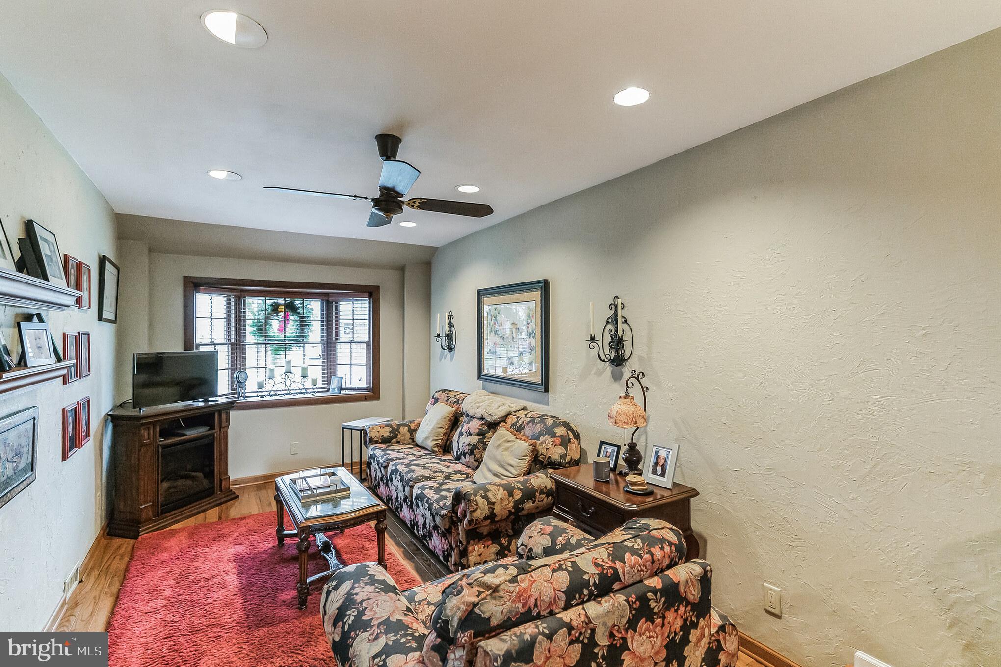 306 Oreland Mill Road Oreland, PA 19075 - Photo 20 of 33 Family Room