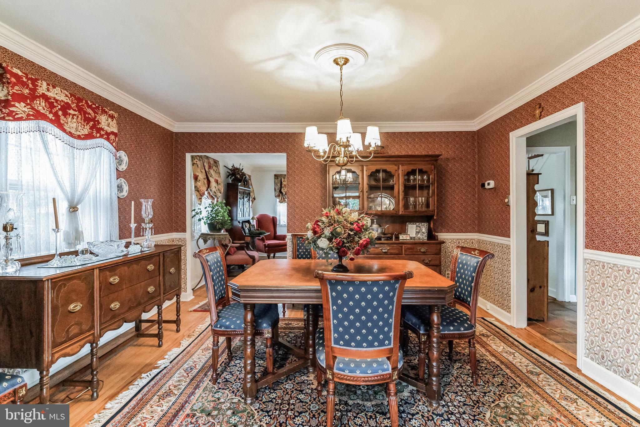 306 Oreland Mill Road Oreland, PA 19075 - Photo 5 of 33 Dining Room