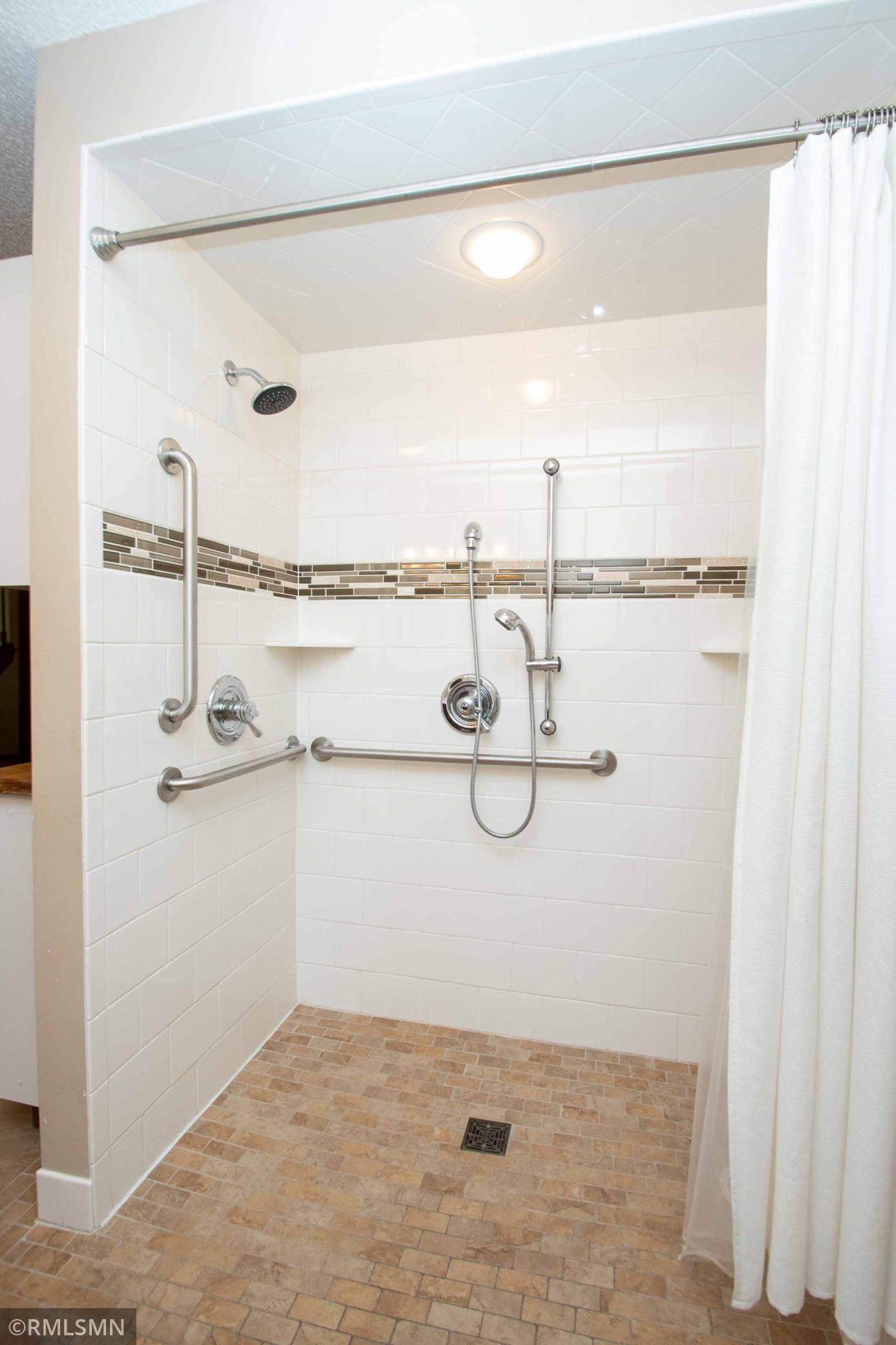 10000 Oxborough Road Bloomington, MN 55437 - Photo 17 of 23