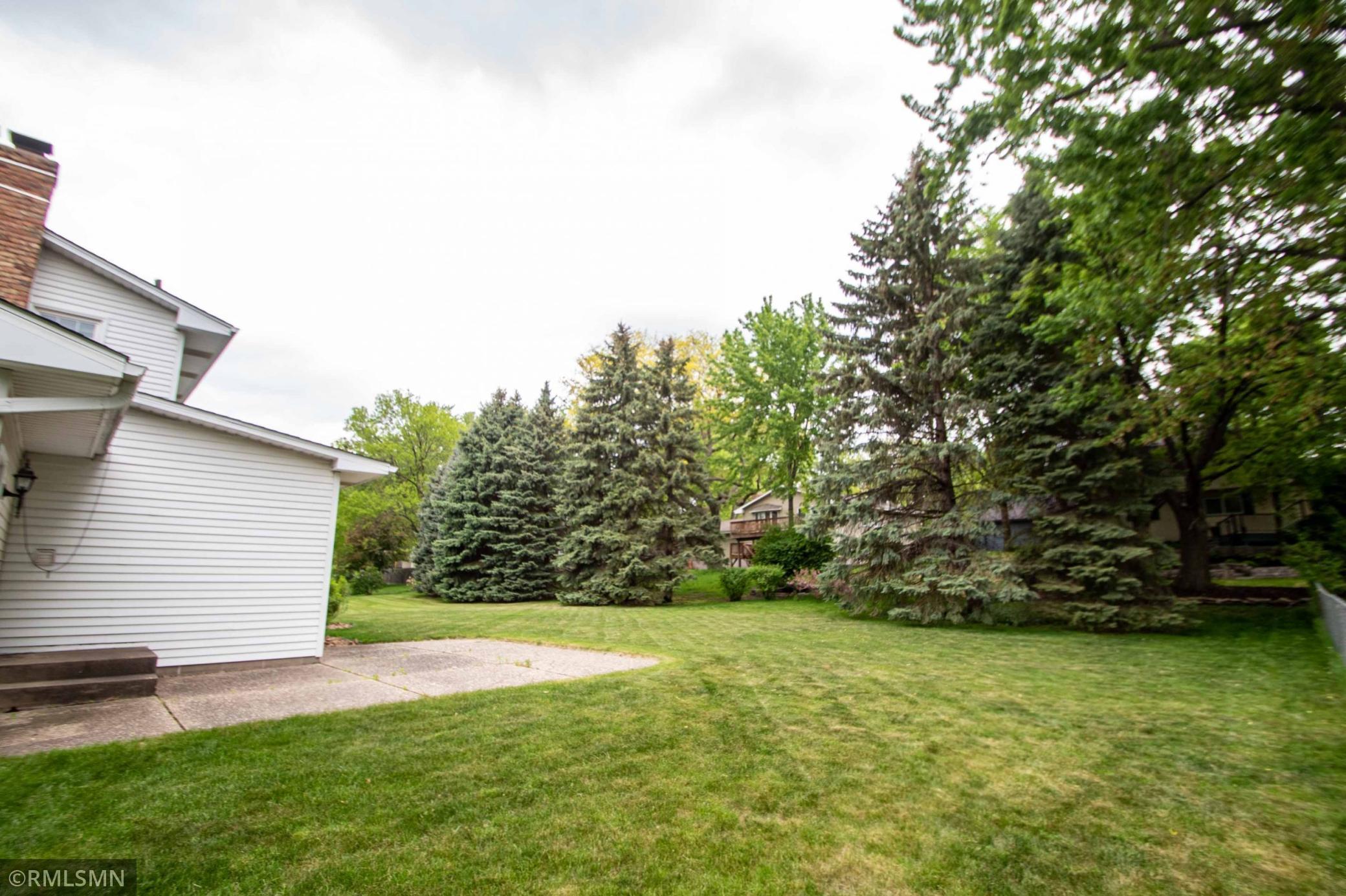 10000 Oxborough Road Bloomington, MN 55437 - Photo 7 of 23