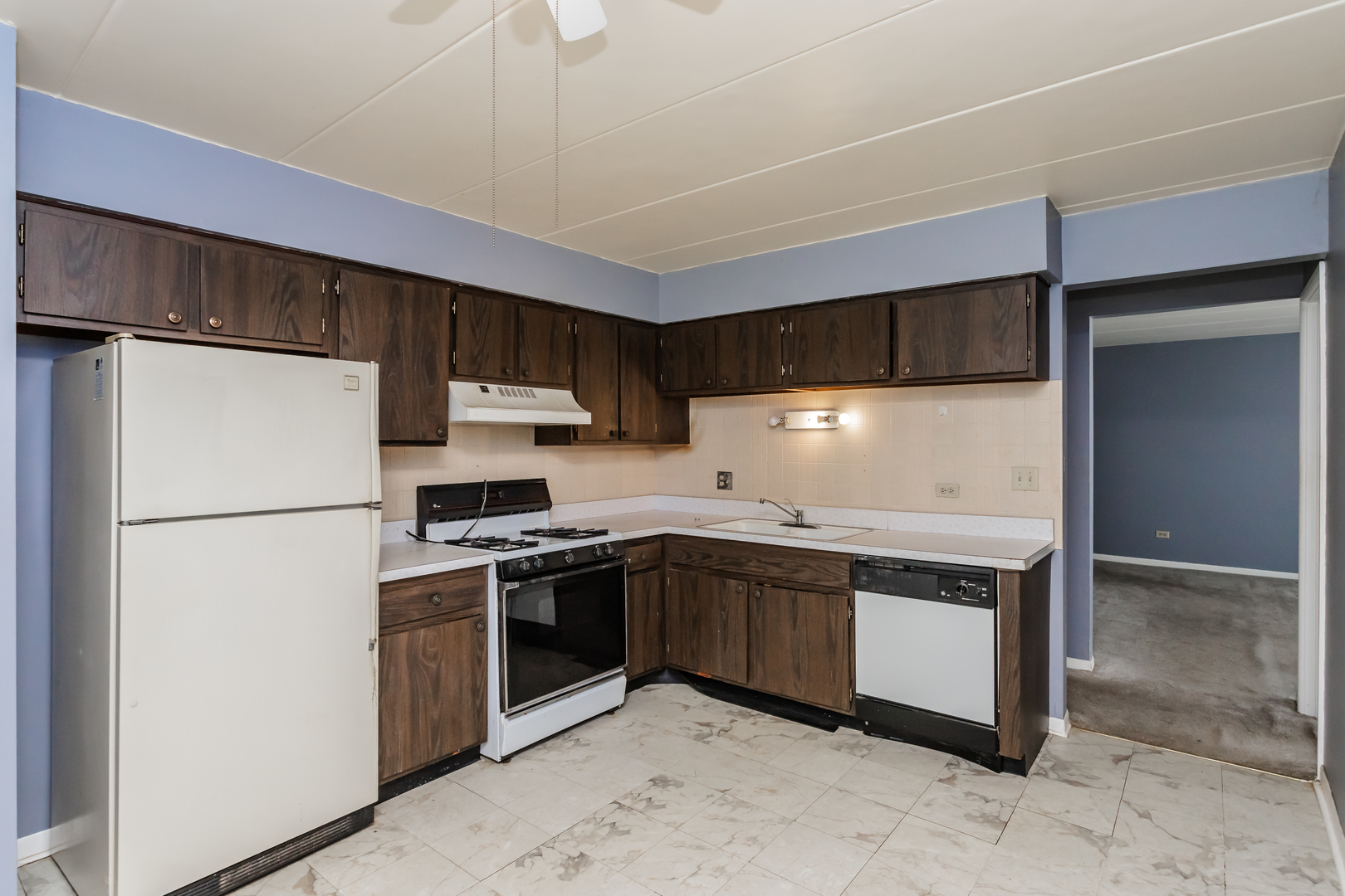 916 Olive Road, Unit 1D Homewood, IL 60430 - Photo 11 of 16 Gallery Image 11