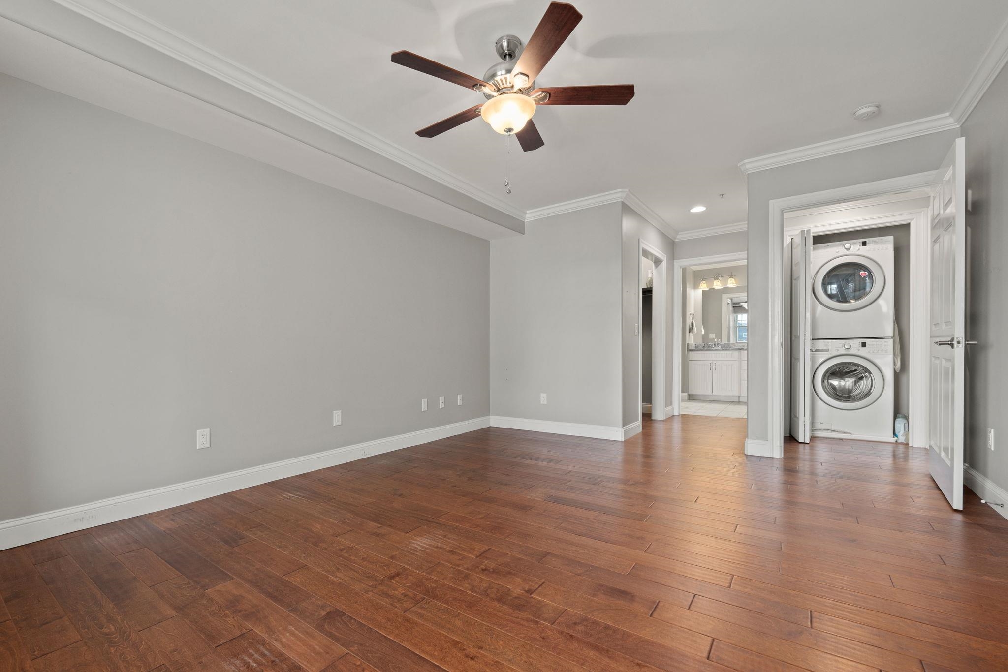 22 K Street, Unit 202 Hampton, NH 03842 - Photo 12 of 35