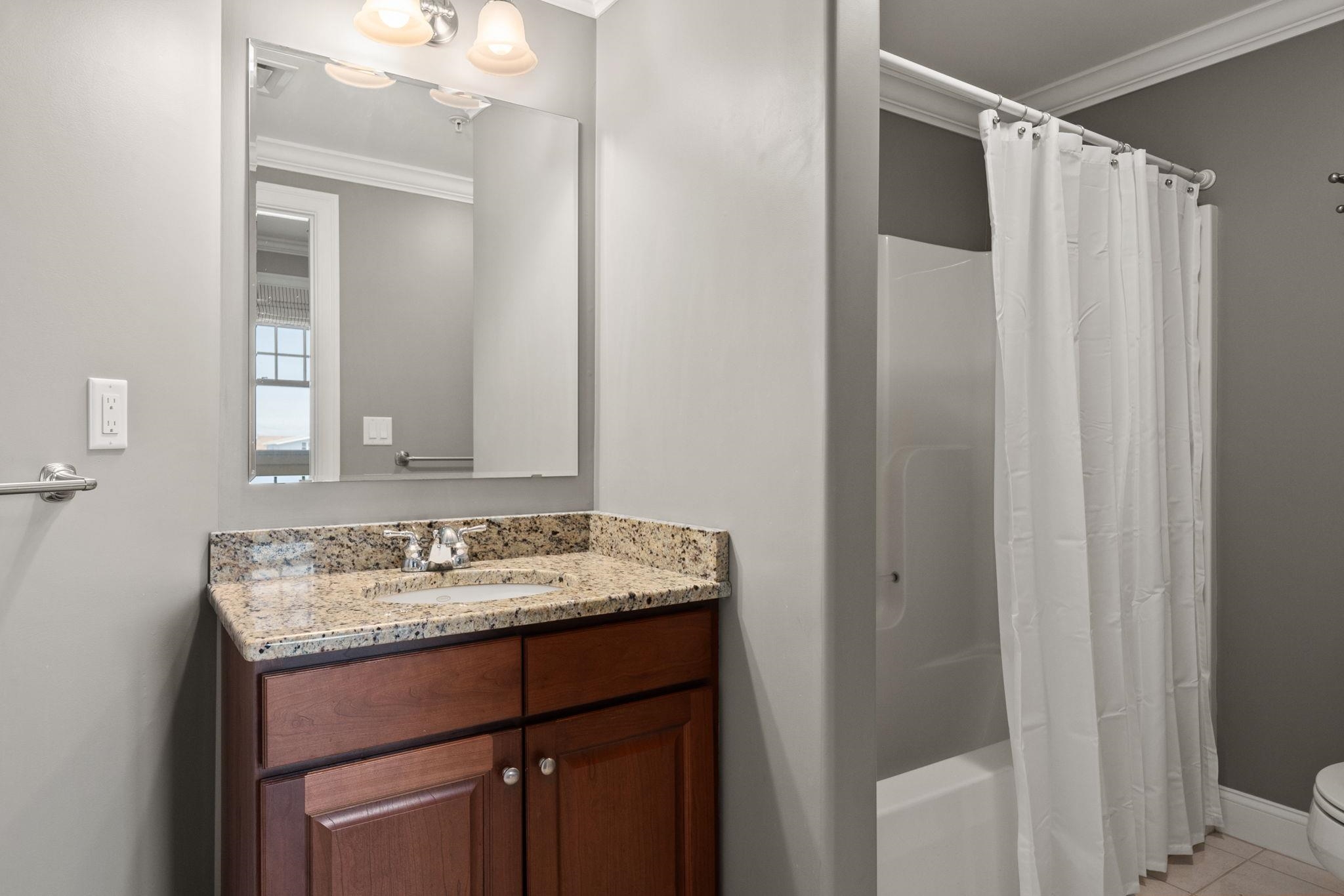 22 K Street, Unit 202 Hampton, NH 03842 - Photo 19 of 35