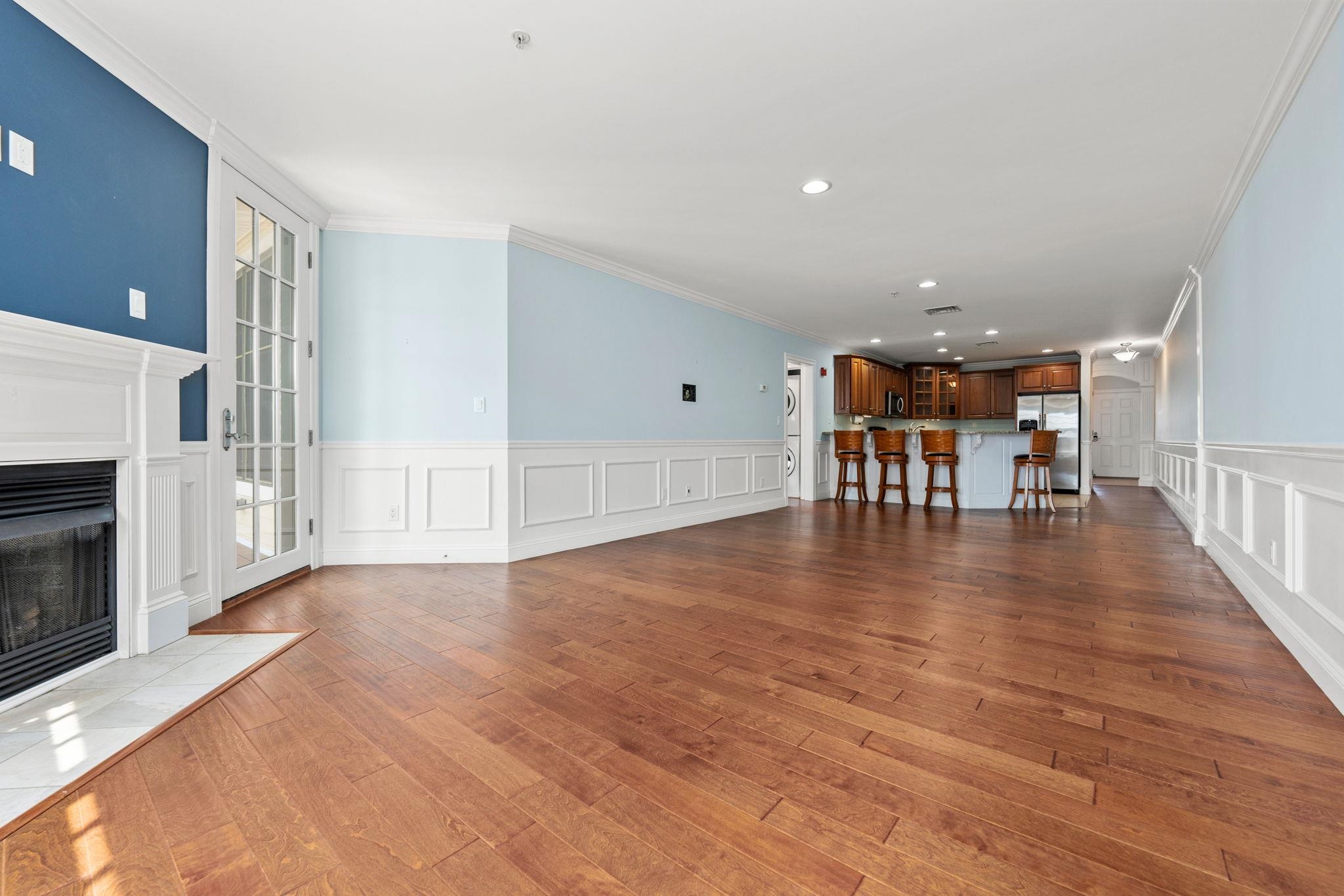 22 K Street, Unit 202 Hampton, NH 03842 - Photo 3 of 35