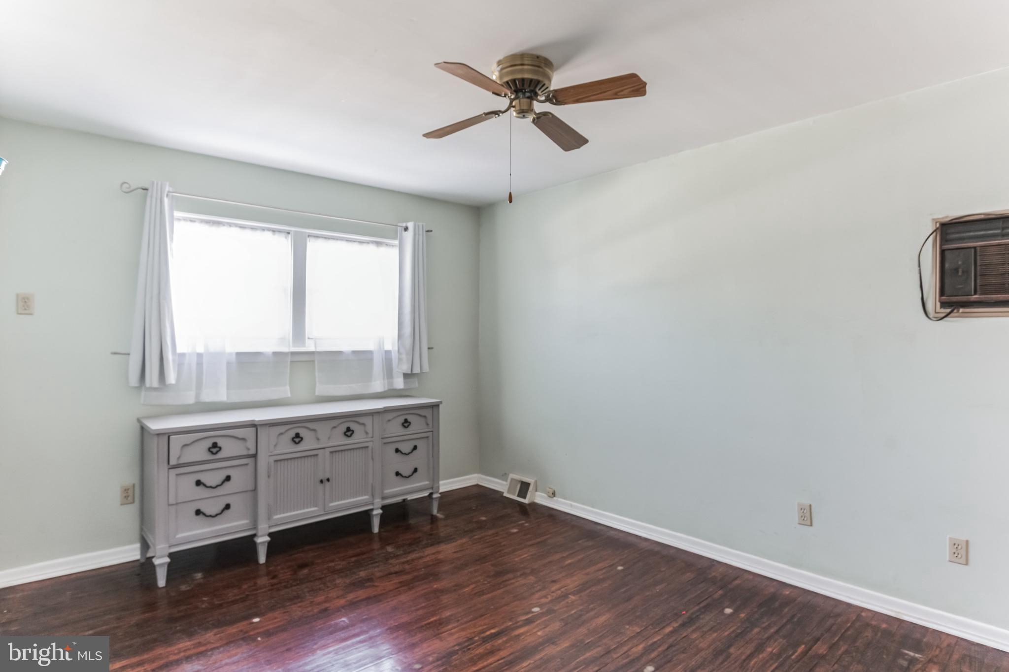 9974 Sandy Road Philadelphia, PA 19115 - Photo 13 of 23