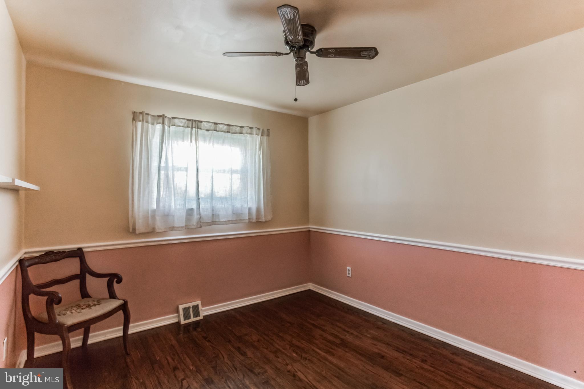 9974 Sandy Road Philadelphia, PA 19115 - Photo 15 of 23 Second Bedroom