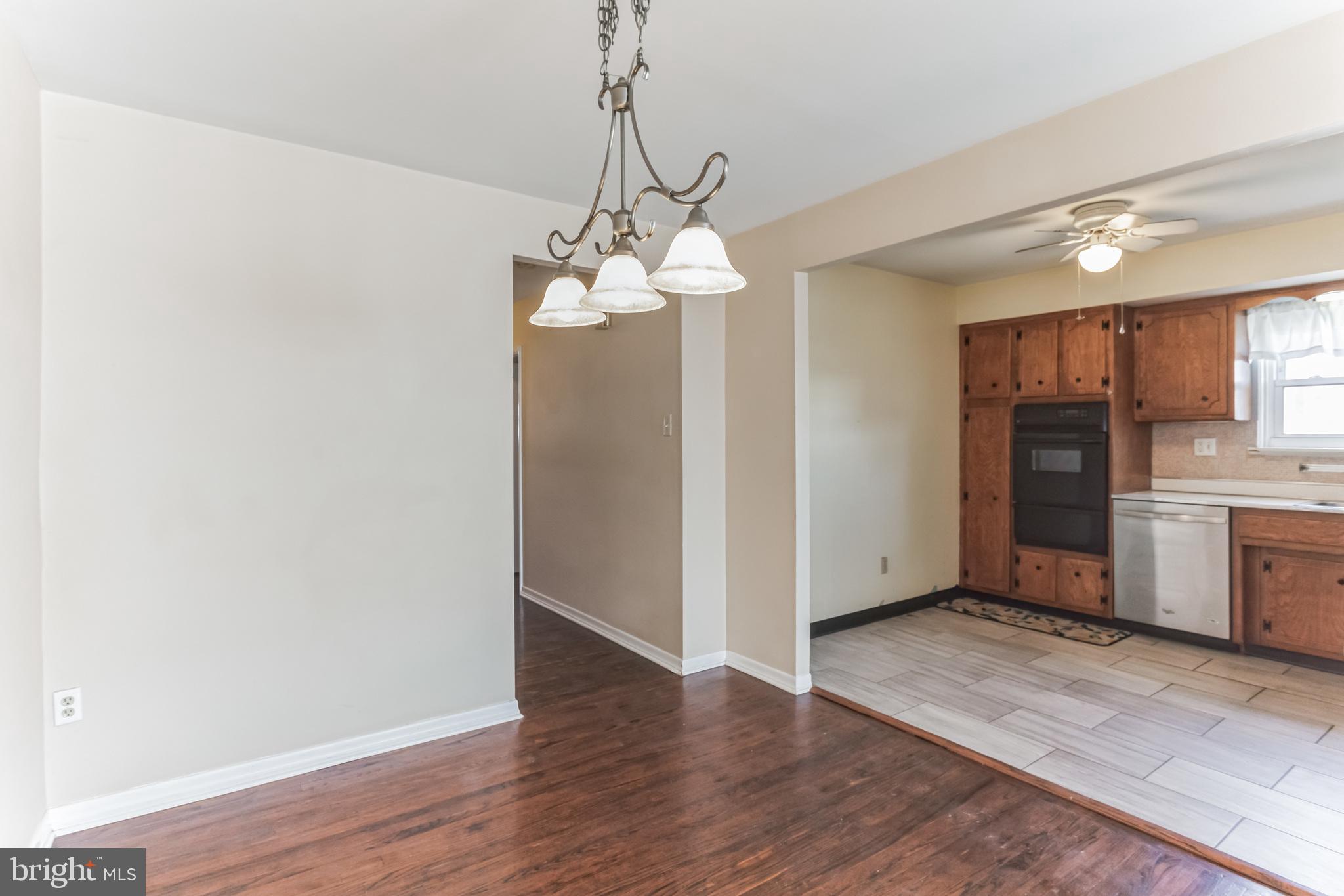 9974 Sandy Road Philadelphia, PA 19115 - Photo 7 of 23