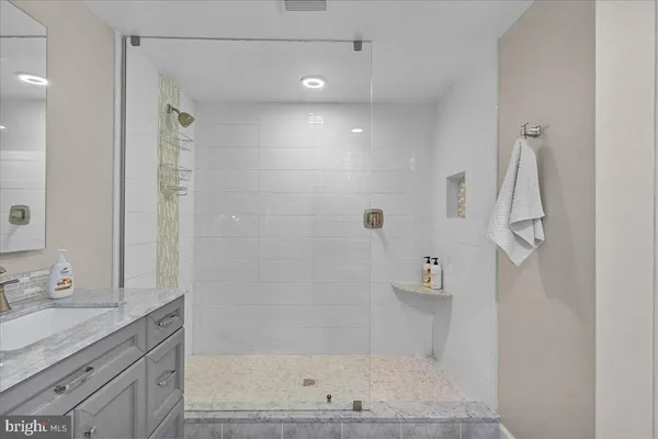 $785,000 | 15401 Silvan Glen Drive, Dumfries, VA 22025