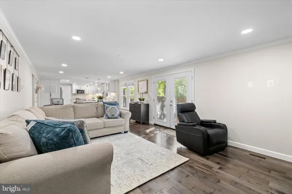 $785,000 | 15401 Silvan Glen Drive, Dumfries, VA 22025