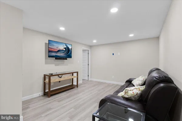 $785,000 | 15401 Silvan Glen Drive, Dumfries, VA 22025