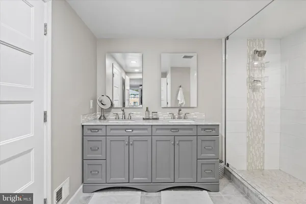 $785,000 | 15401 Silvan Glen Drive, Dumfries, VA 22025