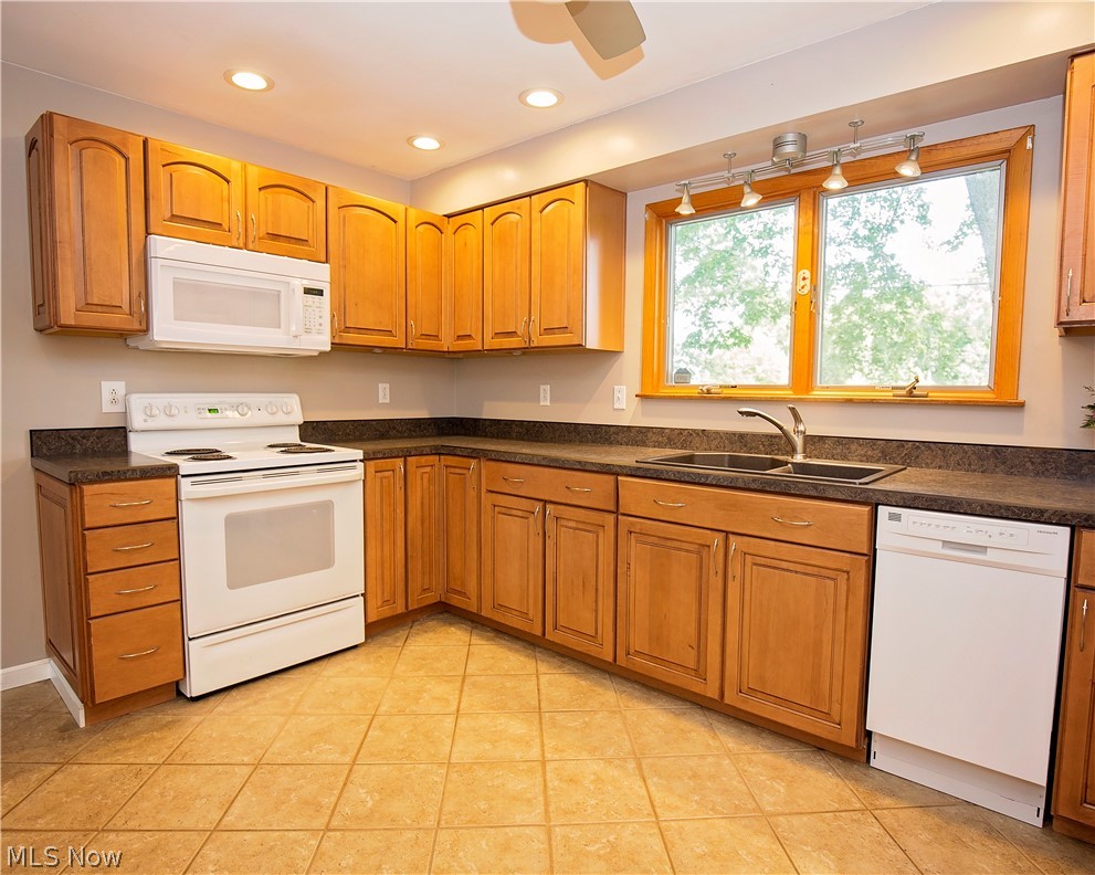 42985 Telegraph Road Elyria, OH 44035 - Photo 8 of 32 Gallery Image 8