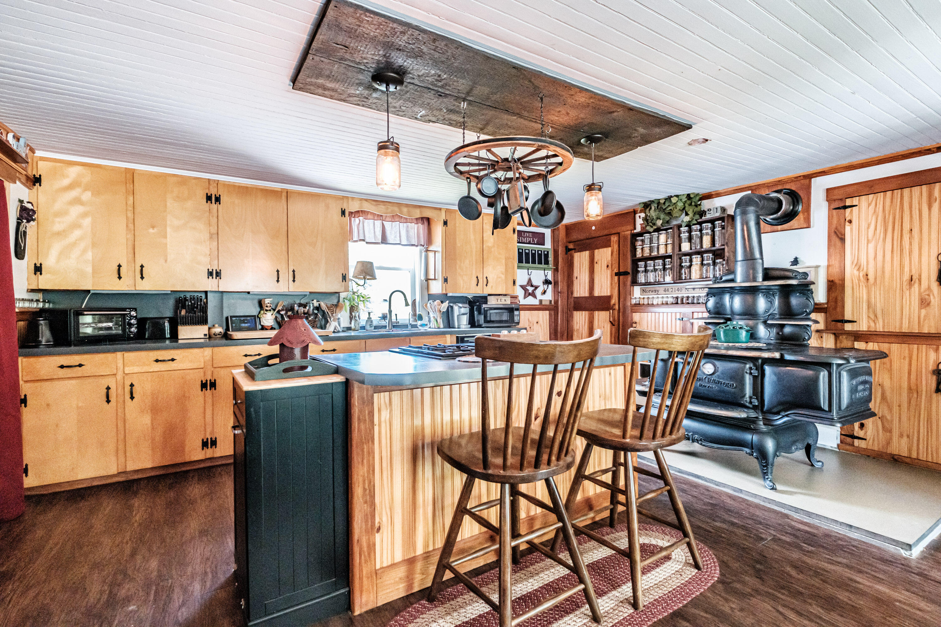 173 Greenwood Road Norway, ME 04268 - Photo 15 of 93