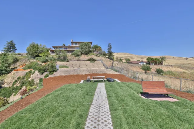 $1,999,000 | 950 Macduff Court, San Jose, CA 95127