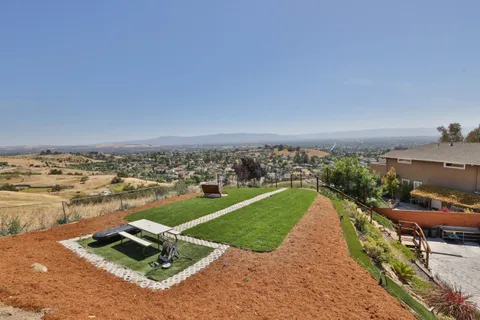 $1,999,000 | 950 Macduff Court, San Jose, CA 95127