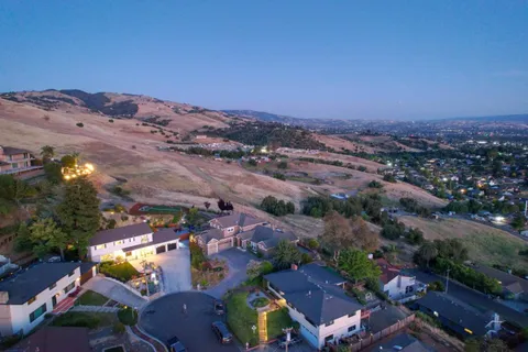 $1,999,000 | 950 Macduff Court, San Jose, CA 95127