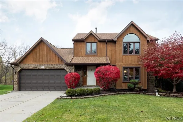 $459,000 | 25 Cove Hollow, West Seneca, NY 14224