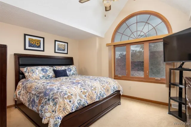 $459,000 | 25 Cove Hollow, West Seneca, NY 14224